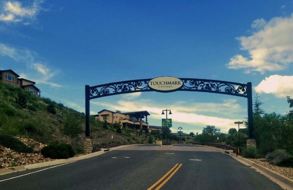 Touchmark Archway Sign